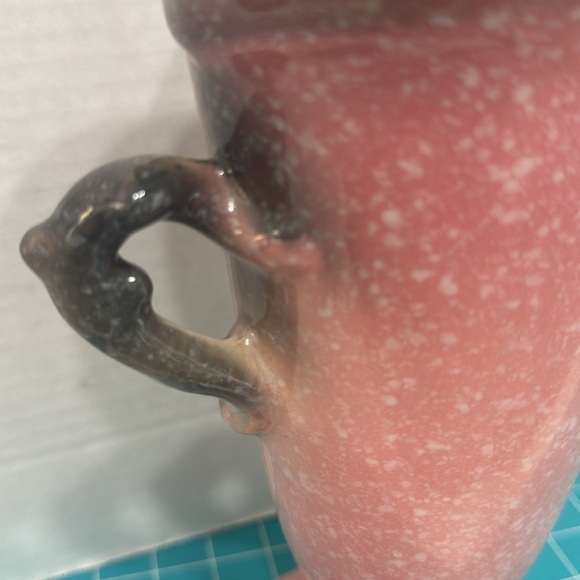 Vintage Hull Pottery Woodland W18 Gray/Pink Speckled 2 Handled Vase 10.5" tal - Picture 8 of 12